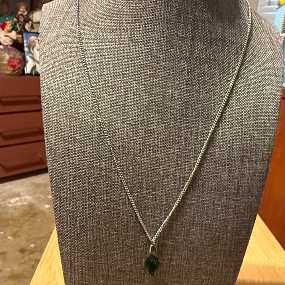 Green Leaf Pendant Necklace - Women's Jewelry
